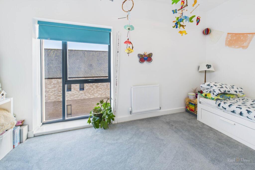 Additional image 20 of Macauley Drive, Eastbourne