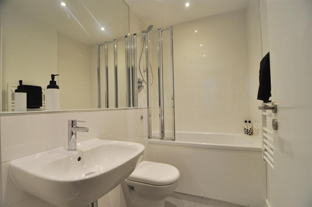 Additional image 7 of Lilycroft Road, Bradford