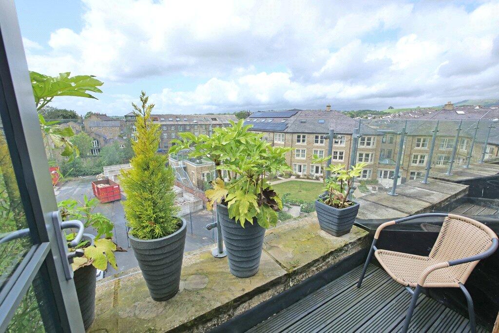 Additional image 3 of 215 Firth Mill, Skipton, North Yorkshire, BD23 2FB