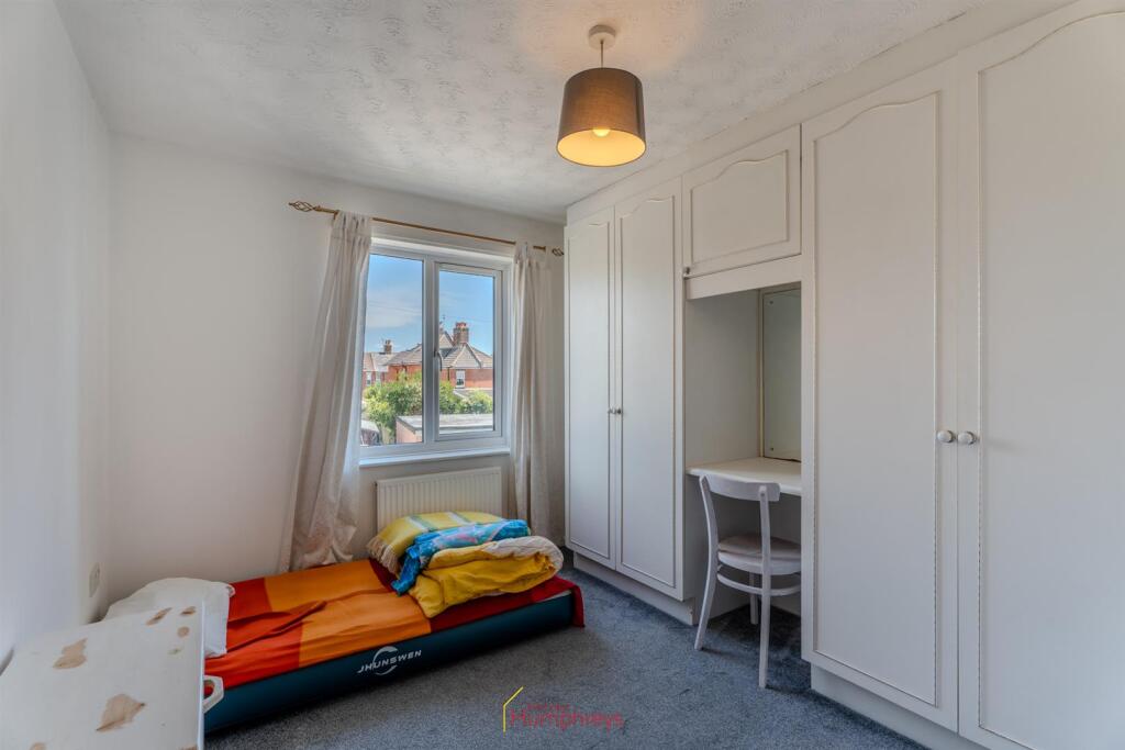 Additional image 7 of Crescent Road, Wimborne