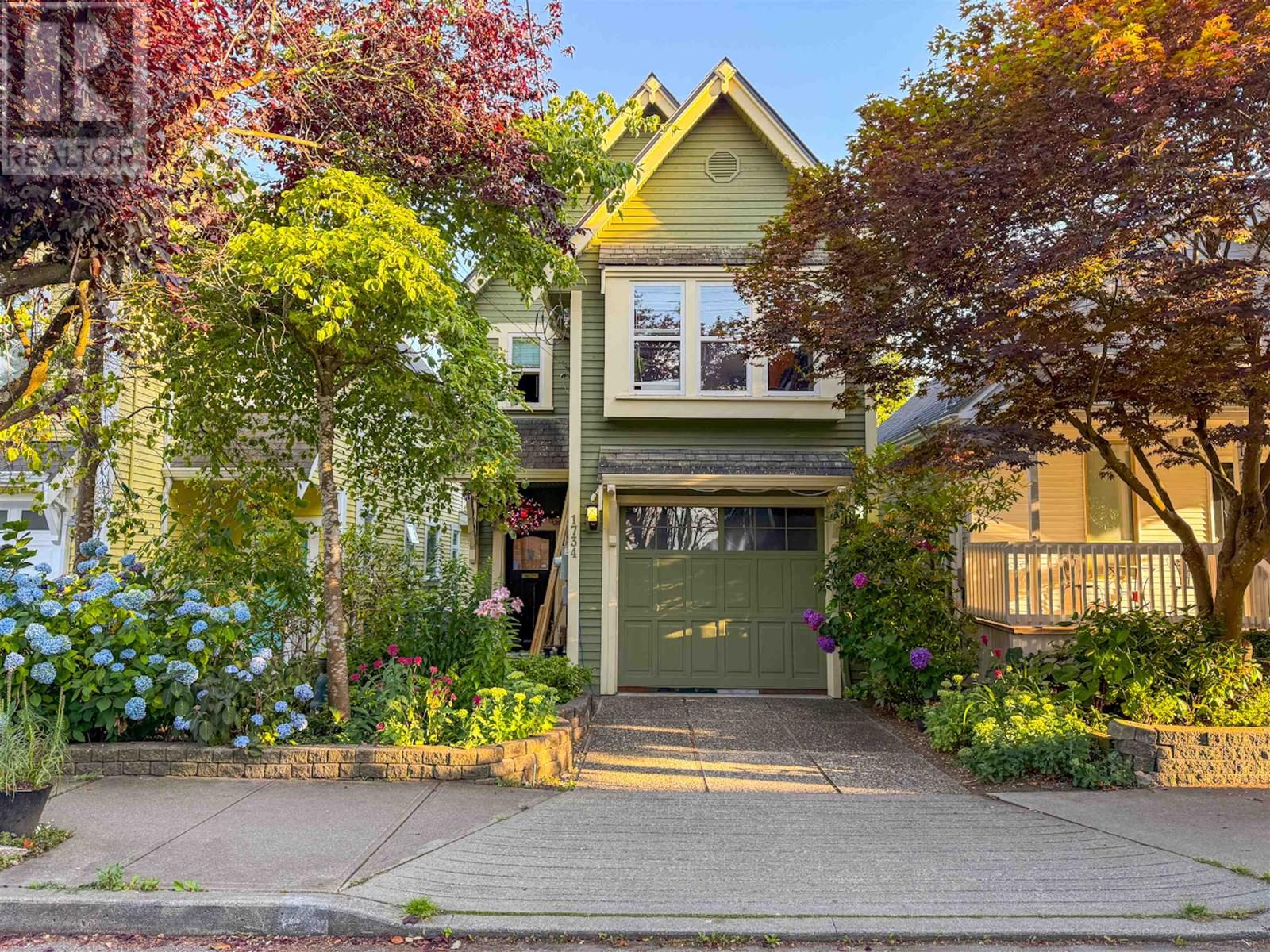 1734 E 4TH AVENUE|Vancouver, British Columbia V5N1K1