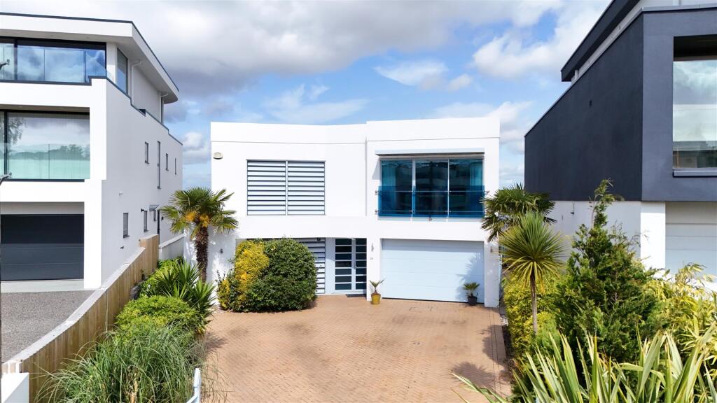 Additional image 4 of Salterns Way, Lilliput