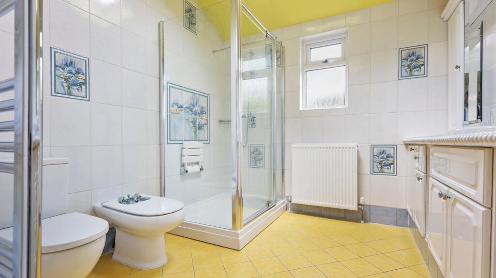 Additional image 16 of Wharncliffe Road, Highcliffe, Christchurch, BH23