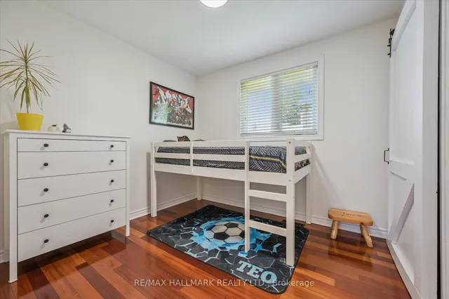 Additional image 14 of 32 Warwick Crt