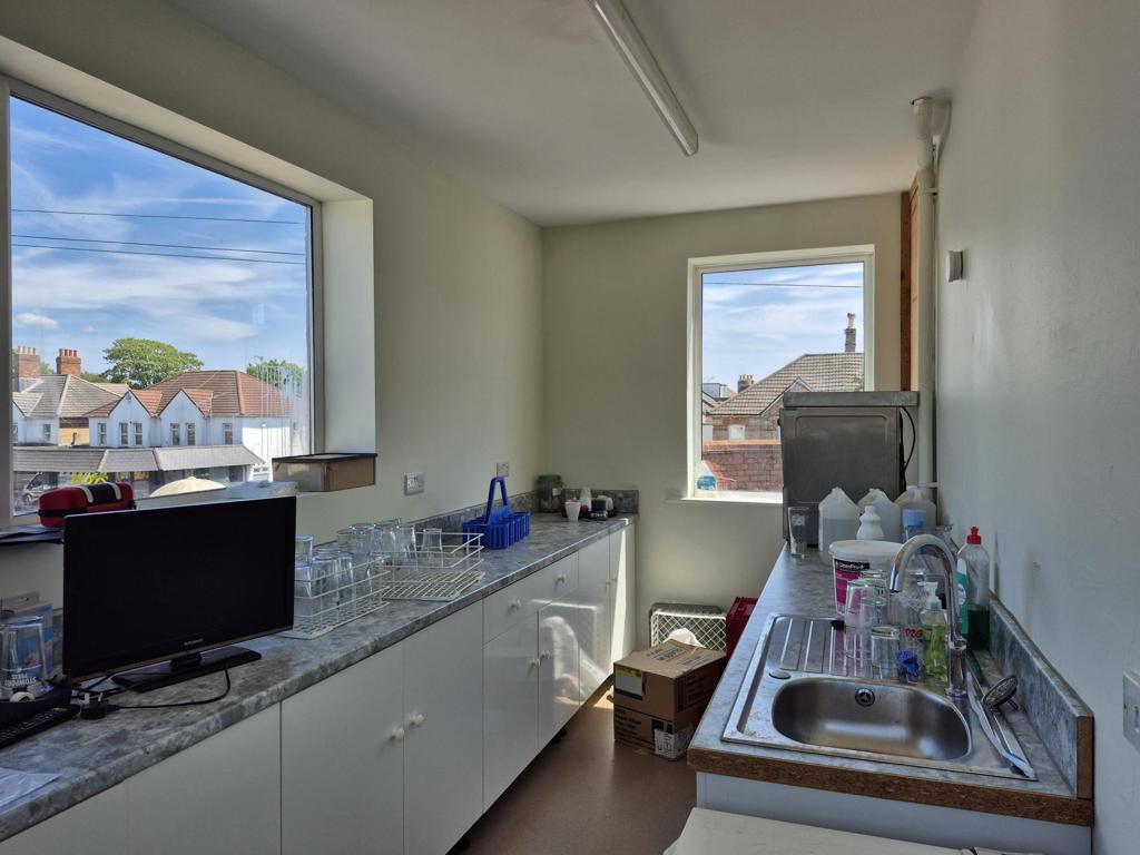 Additional image 5 of First Floor, 317 Holdenhurst Road, Springbourne, Bournemouth, Dorset