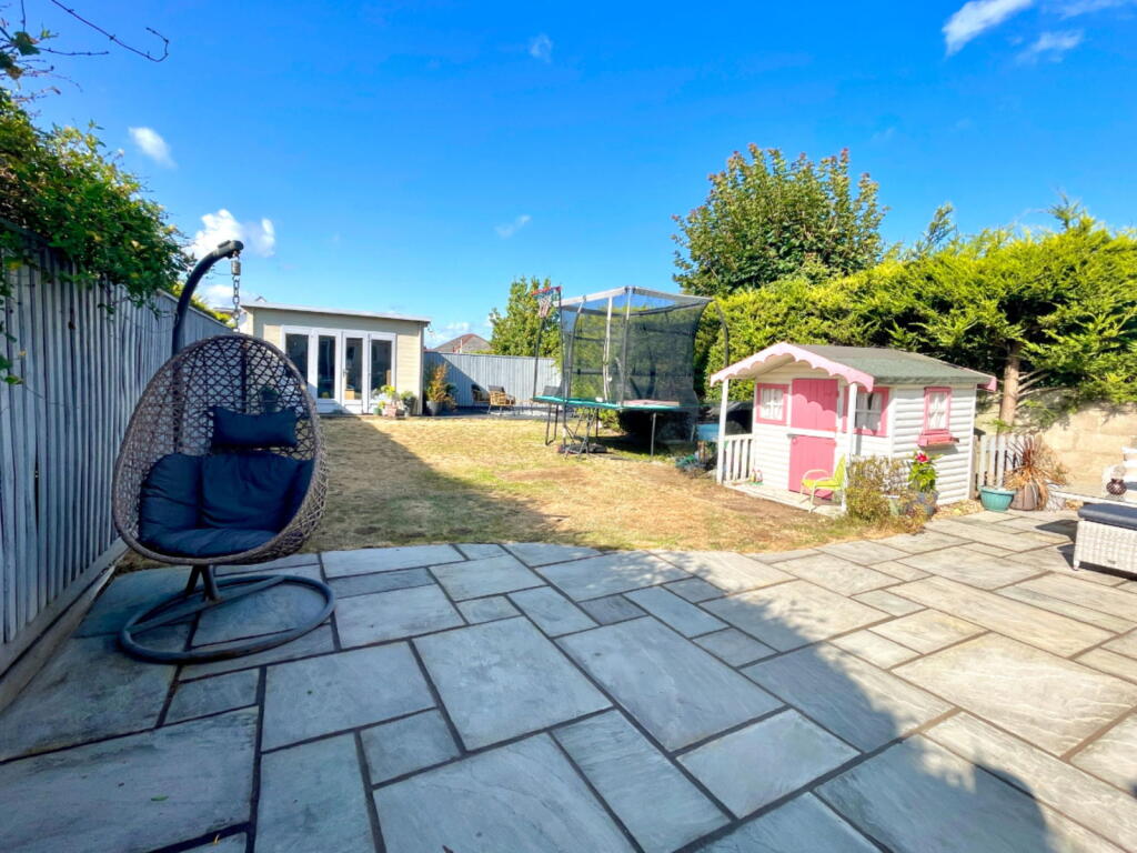 Additional image 3 of Deanscroft Road, Bournemouth, BH10 6JP