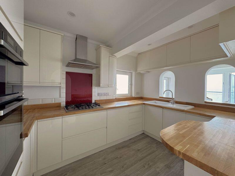 Additional image 17 of Stunning Uninterrupted Sea Views & Direct Access To Beach- 3/4 Bedroom Penthouse