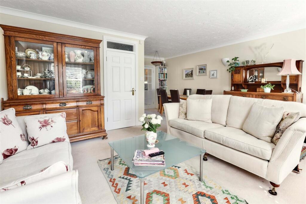 Additional image 3 of Rarely Available property in Eton Gardens,