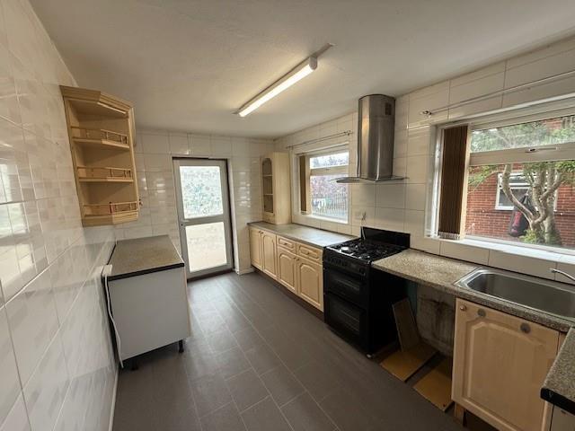 Additional image 6 of Higher Downs, Bradford