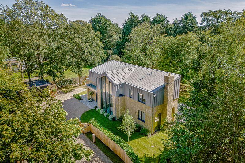 Additional image 2 of Essendon, Hertfordshire, AL9