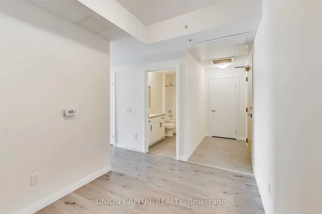 Additional image 28 of 60 Charles St Unit 801