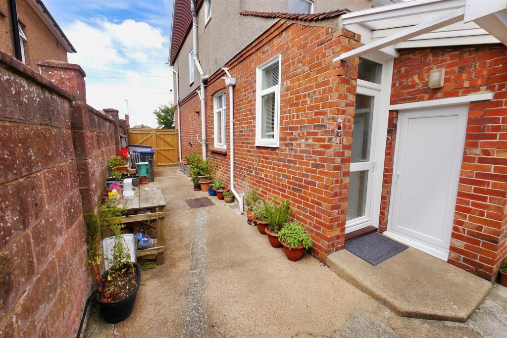 Additional image 22 of Loxwood Avenue, Worthing