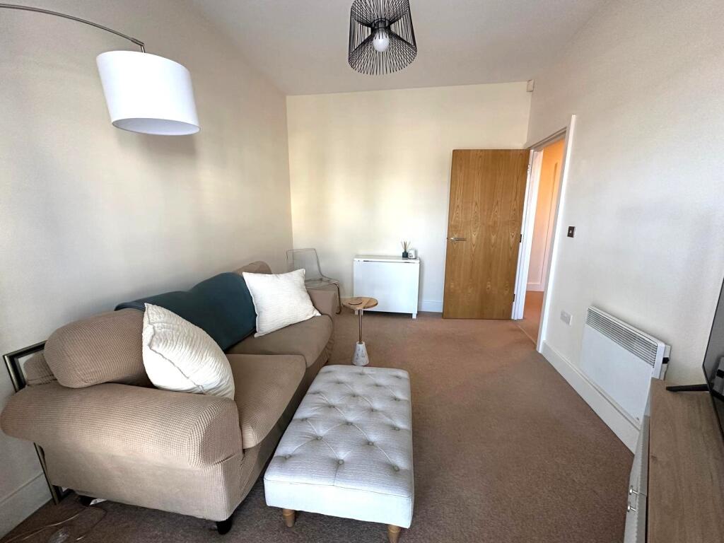 Additional image 10 of Harborne Central, 266 High Street, Harborne, Birmingham, B17