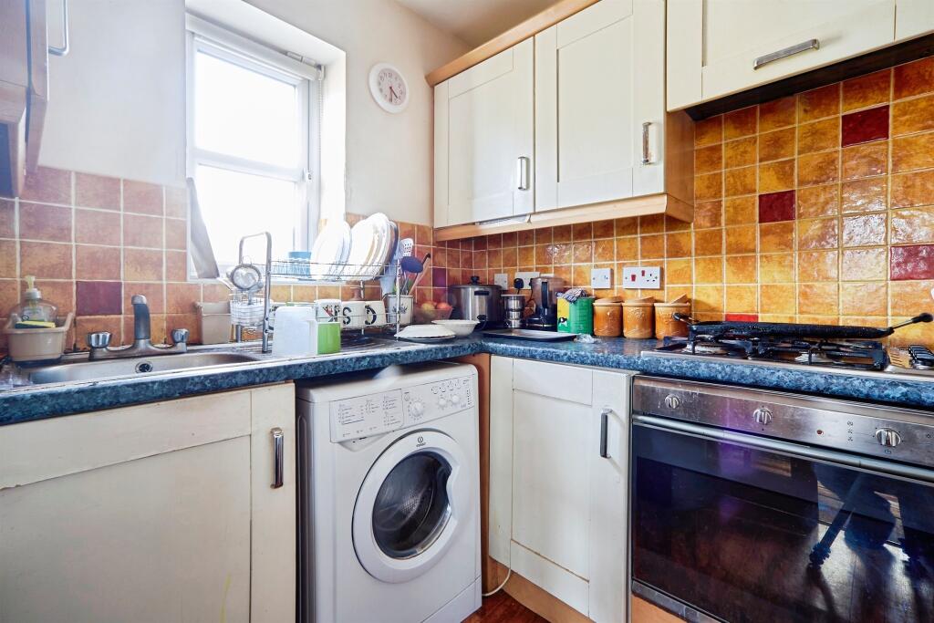 Additional image 5 of Holland Park, BRADFORD