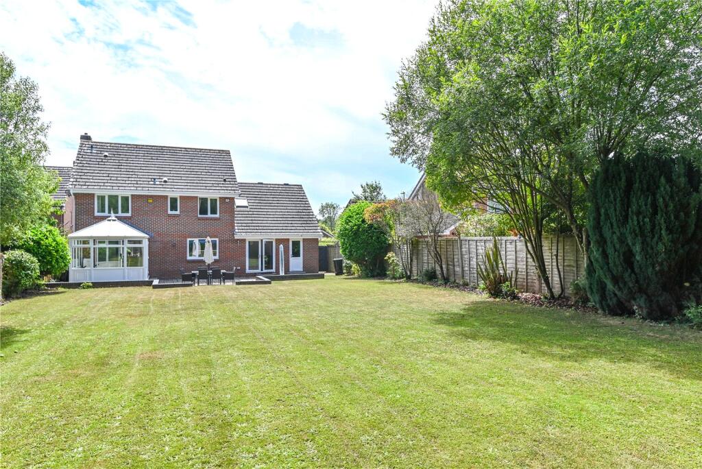 Additional image 14 of Velvet Lawn Road, New Milton, Hampshire, BH25