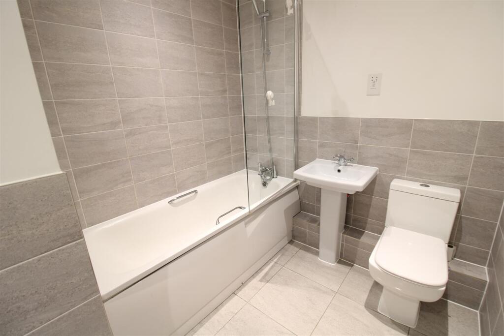 Additional image 6 of Lower Ashley Road, New Milton