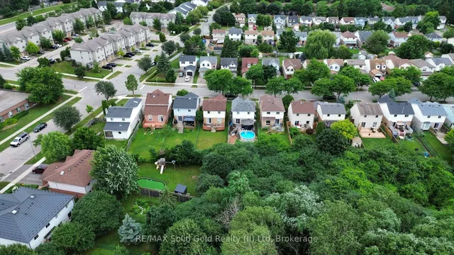 Additional image 28 of 18 Camrose Crt