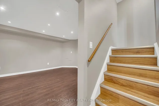 Additional image 17 of 28 Uxbridge Cres