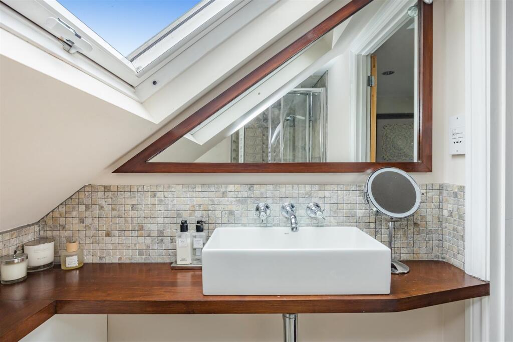 Additional image 18 of Guildford Street, Brighton