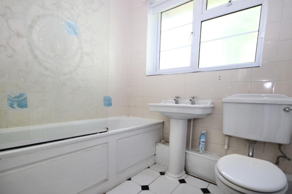 Additional image 7 of The Lawns, Mount Pleasant, St. Albans, Hertfordshire