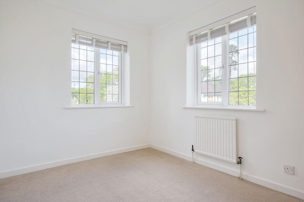 Additional image 28 of Queens Park, Bournemouth