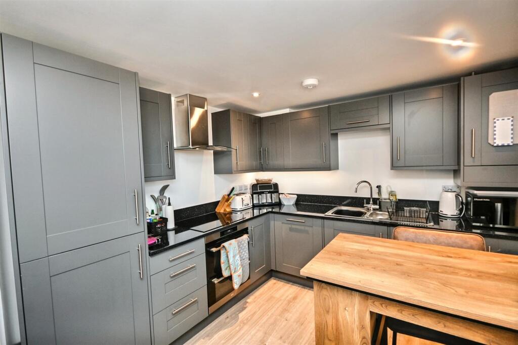 Additional image 7 of 63-66 Royal Parade, Eastbourne