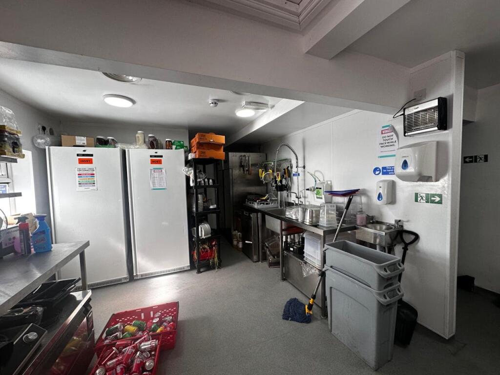 房产图片 10 - 伯明翰哈本本高街152A号，邮编B17 9NP