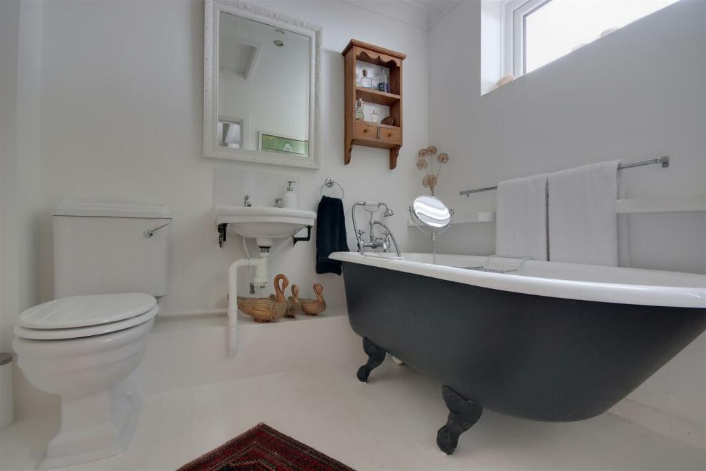 Additional image 13 of Lester Square, Burley, Ringwood, BH24