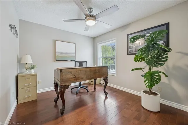 Additional image 21 of 20 Wexford Cres