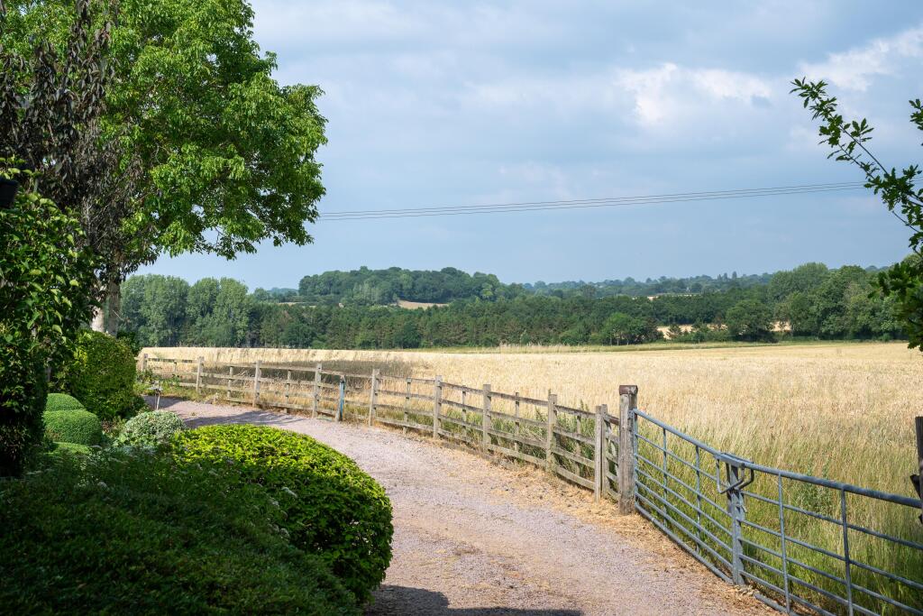 Additional image 24 of Pettiford Lane, Wootton Wawen, Henley-in-Arden, Warwickshire, B95