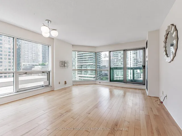 Additional image 11 of 10 Queens Quay Unit 811