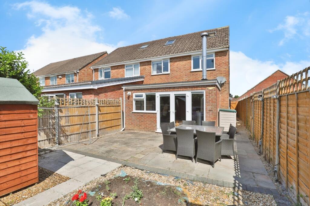 Additional image 2 of Iwerne Close, MUSCLIFF, Bournemouth, Dorset, BH9