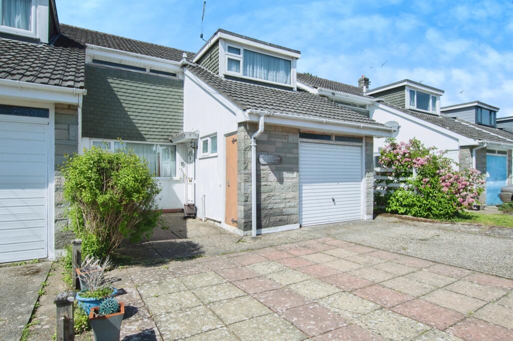 Additional image 2 of Victoria Gardens, Ferndown