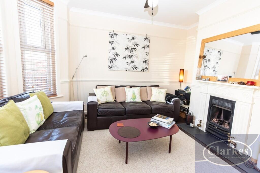 Additional image 8 of STYLISH Detached House CASTLE RD WINTON