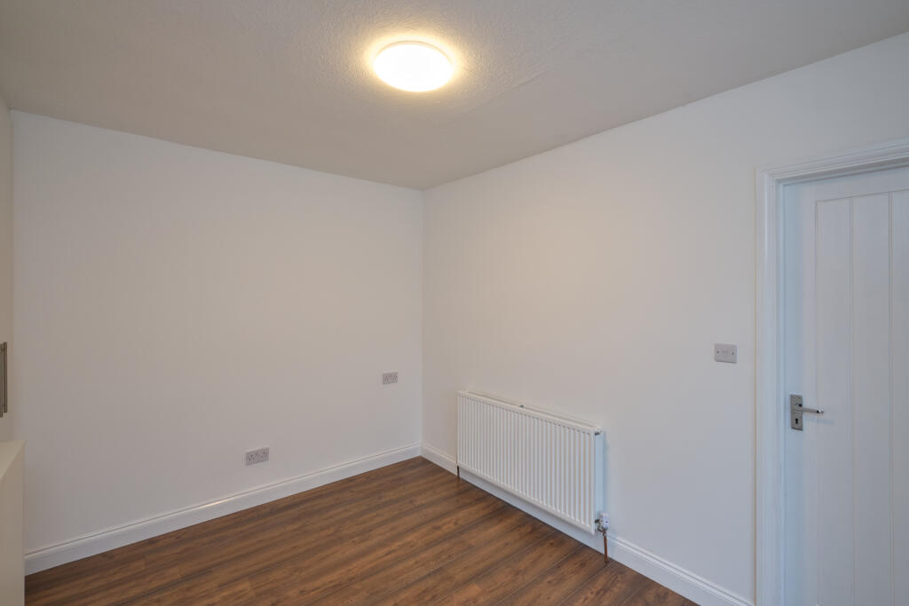 Additional image 11 of Warley Road, Oldbury, B68