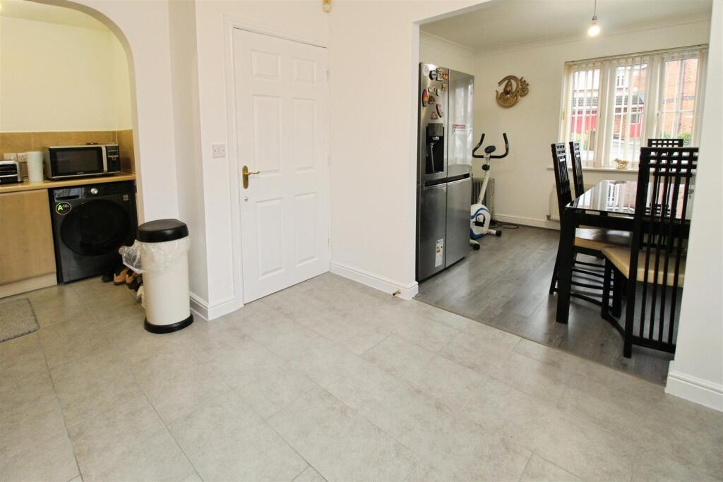 Additional image 9 of Lime Vale Way, Bradford, BD6 3DZ