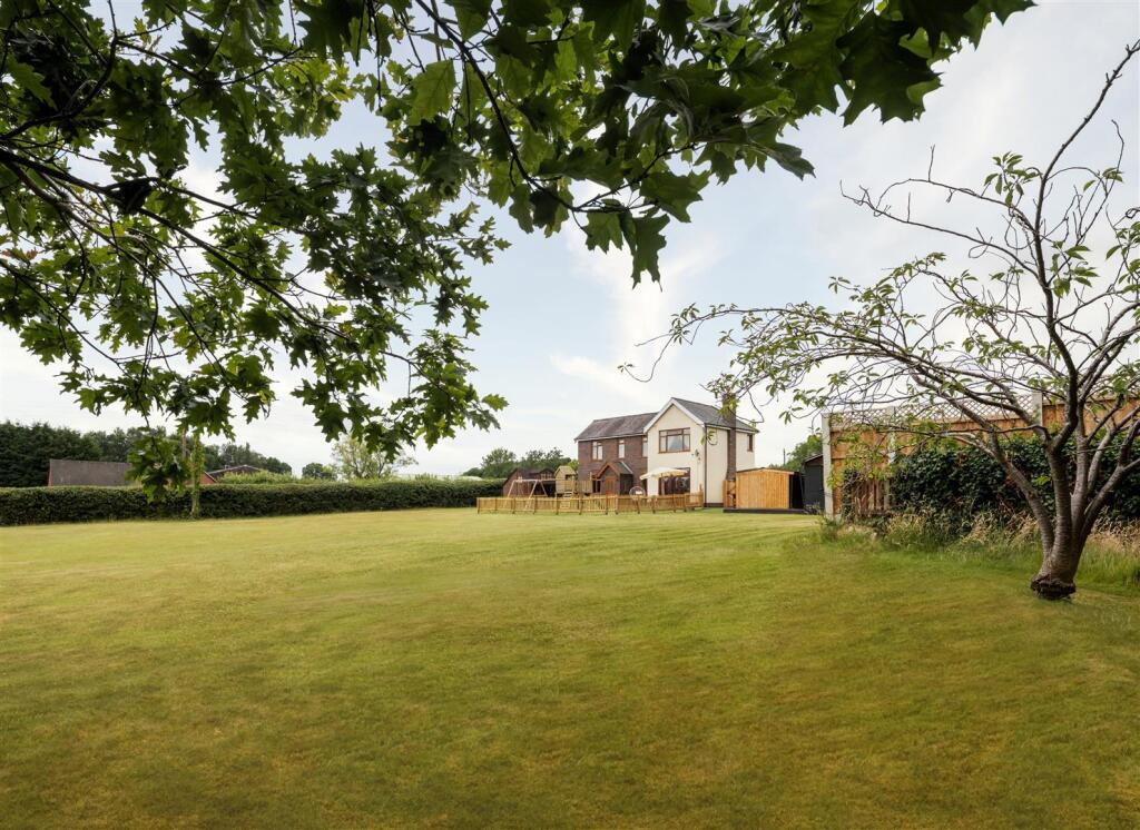 Property image for Dordale Road, Bournheath