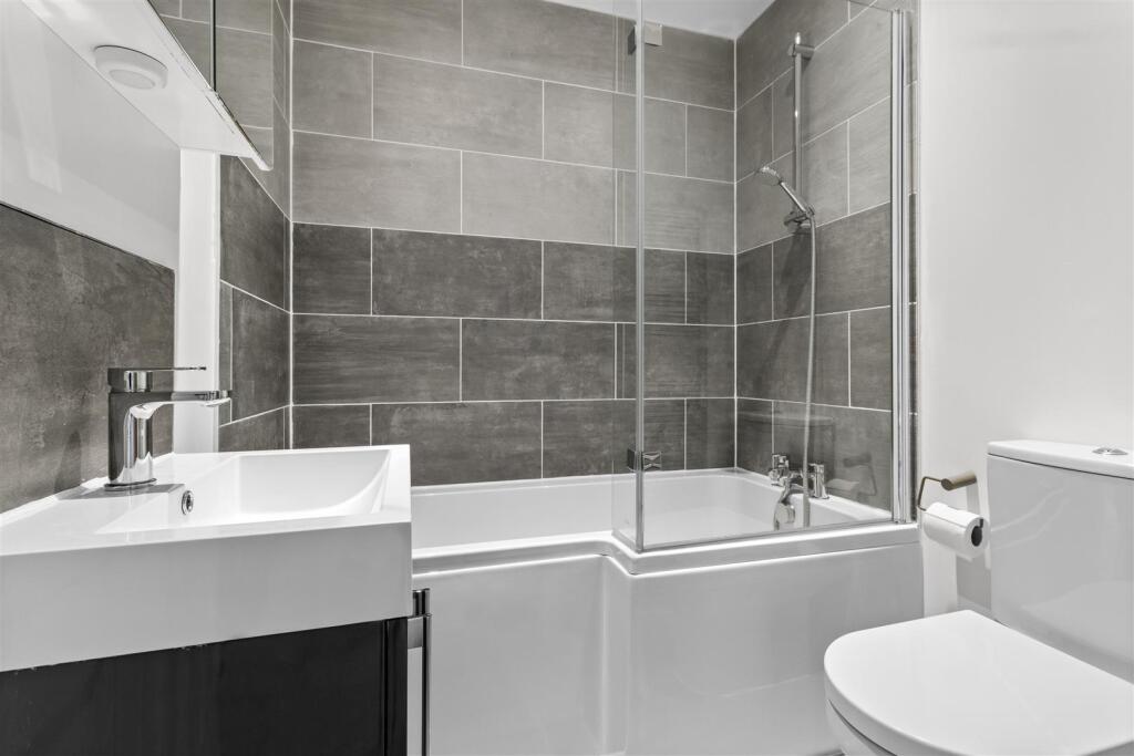 Additional image 32 of Royal Parade, Eastbourne