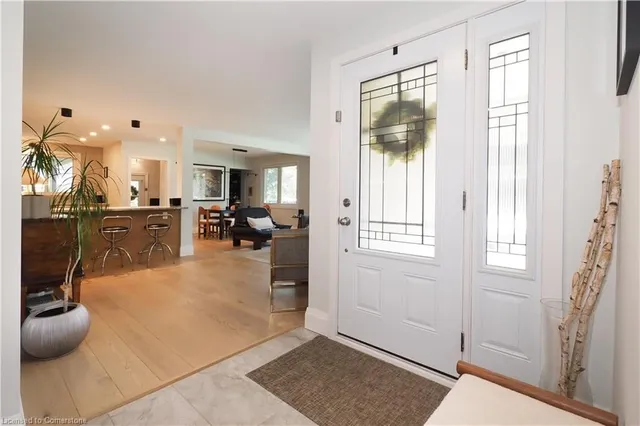 218 Greenbrook Dr