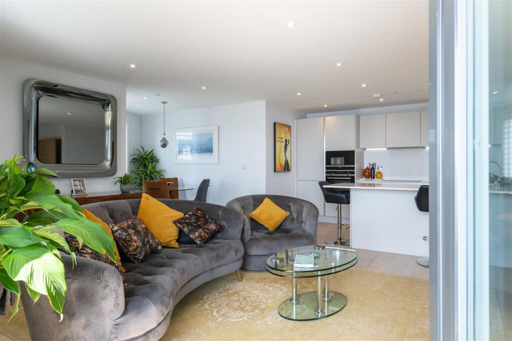 Additional image 6 of High Street, Poole Quay