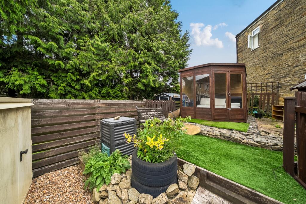 Additional image 14 of Enfield Walk, Bradford, West Yorkshire, BD6