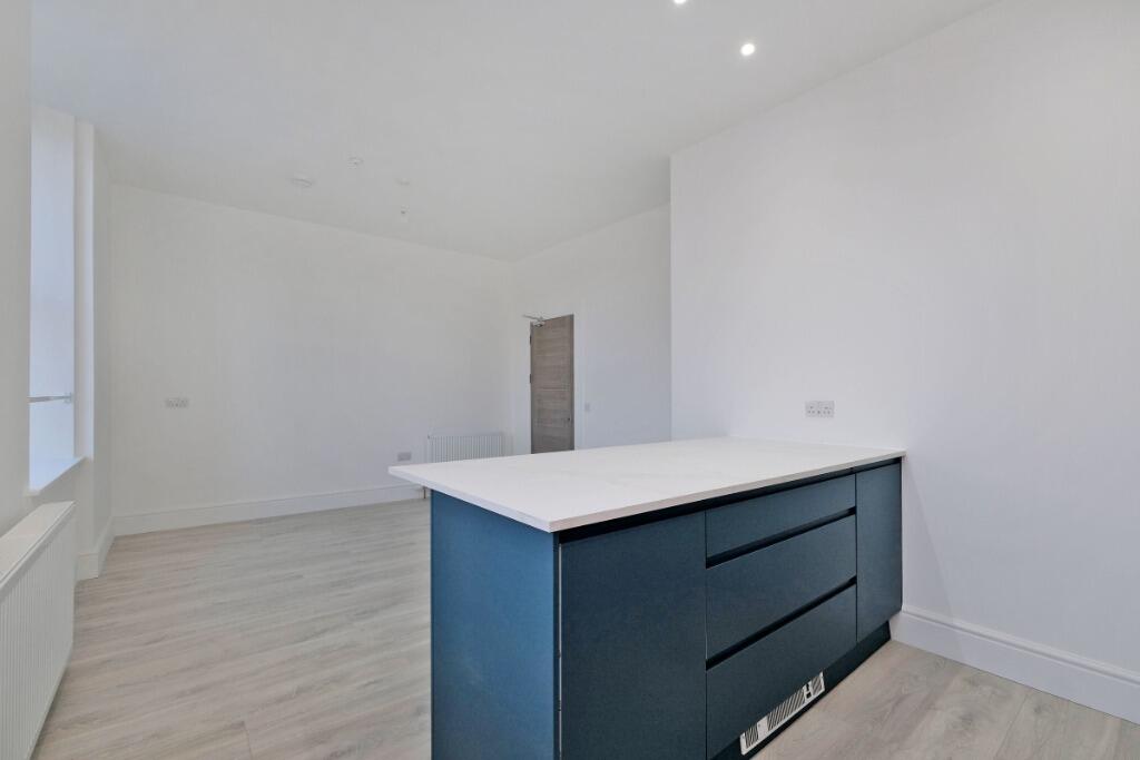 Additional image 10 of Victoria Street, Aberdeen, AB10