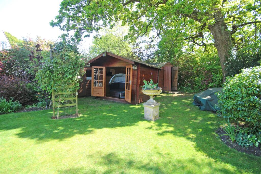 Additional image 15 of Meadow Road, New Milton, Hampshire, BH25