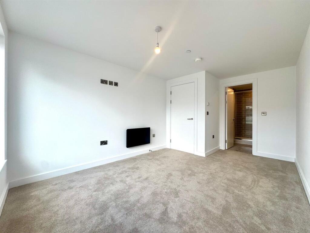 Additional image 8 of Upper Gough Street, Birmingham