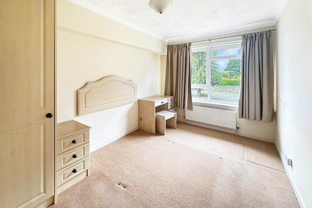 Additional image 6 of Osborne Road, New Milton, Hampshire. BH25 6AB