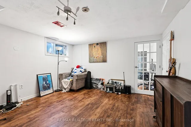 Additional image 12 of 4423 Lawrence Ave