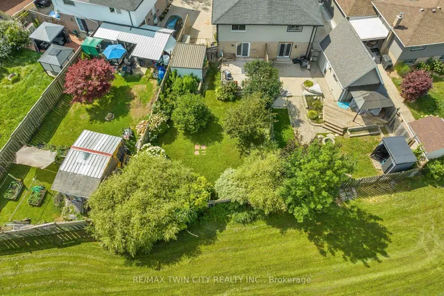 Additional image 26 of 28 Uxbridge Cres