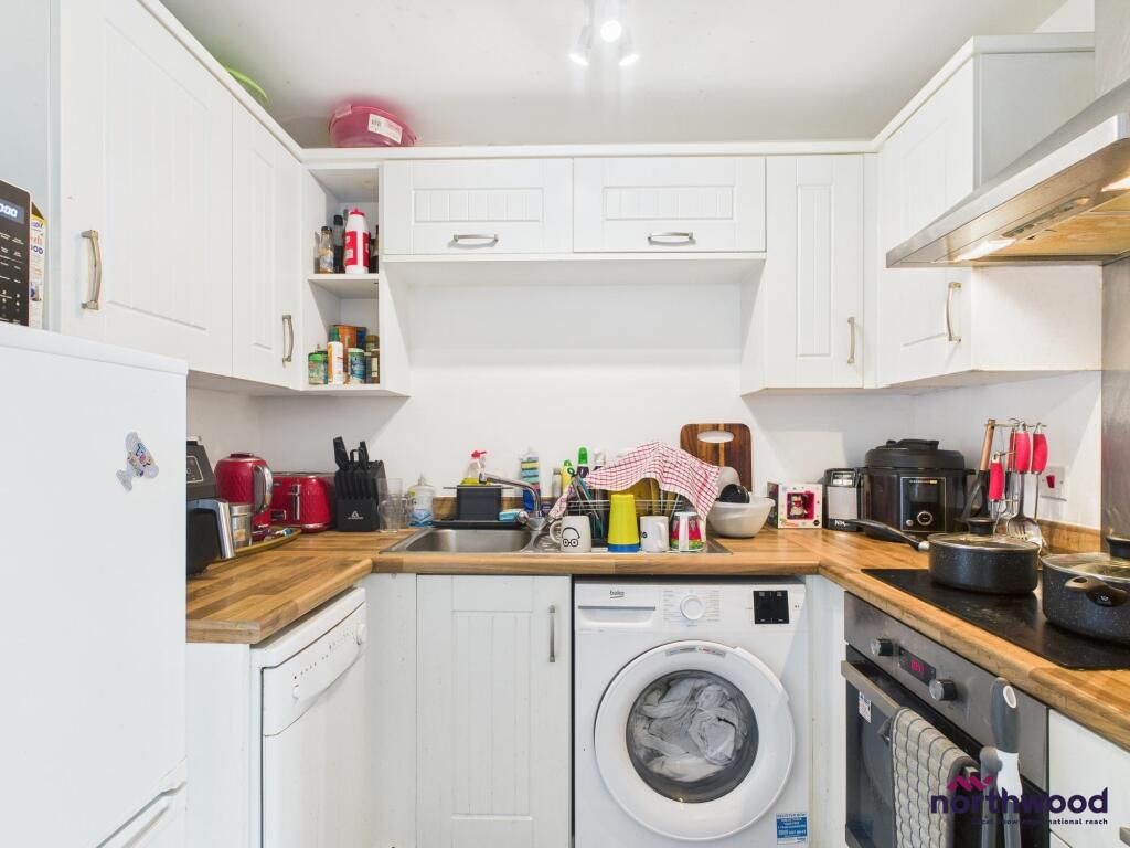 Additional image 7 of Groombridge Avenue, Langney Point, Eastbourne, BN22