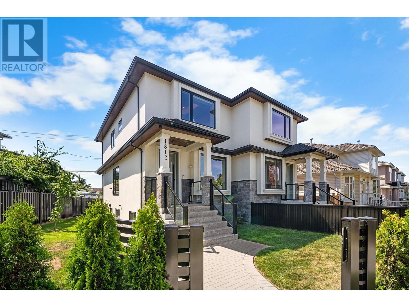 1812 E 55TH AVENUE|Vancouver, British Columbia V5P2A1