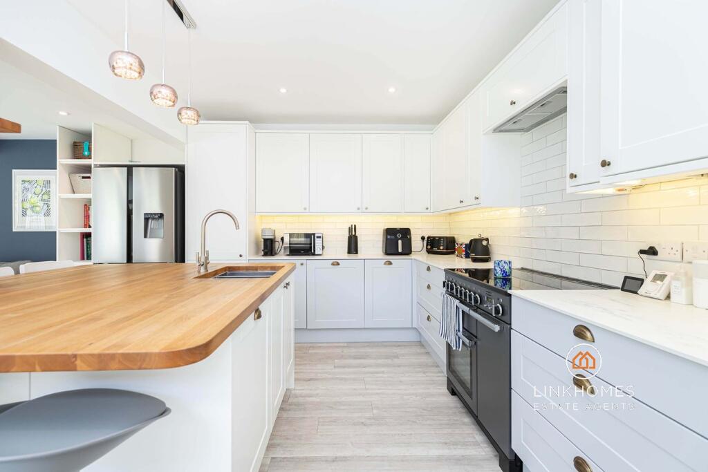 Additional image 18 of Parkstone Avenue, Poole, BH14